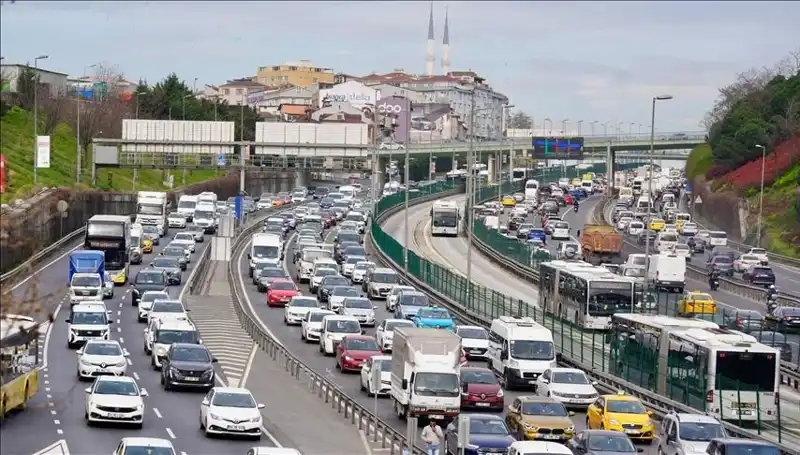 Yeni Trafik Cezaları Genel Kurul'dan Onay Aldı: Sürücüler Dikkat!