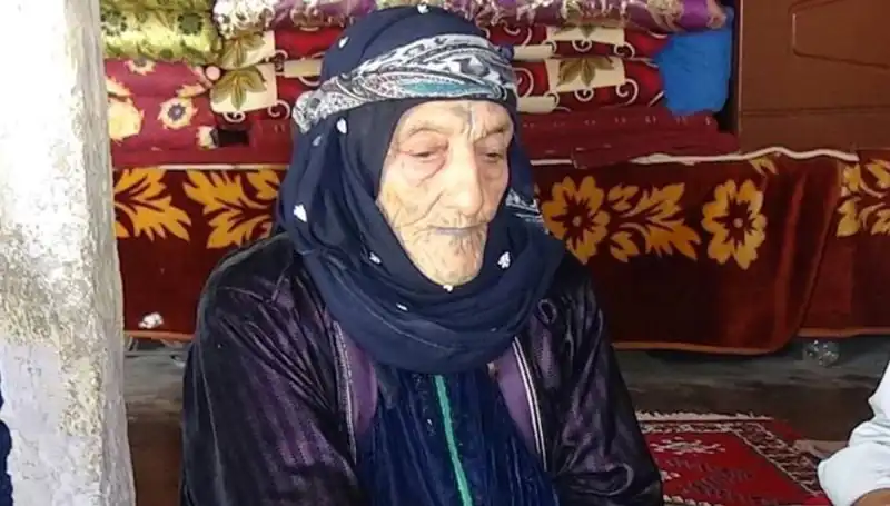 Türkiye’nin 131 Yaşındaki En Yaşlı Kadını Hayatını Kaybetti, Sırları Ne?