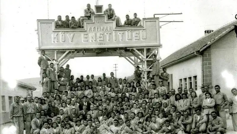 17 Nisan'da Ne Var? Köy Enstitüleri’nin Kuruluş Yıldönümü