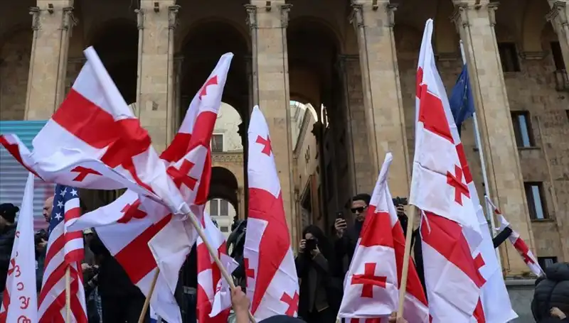 Gürcistan'da Enflasyon Oranı Hızla Yükseliyor: Nedenleri ve Sonuçları