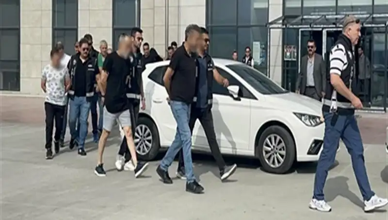 Hayal Satışıyla 36 Bin Kişiyi Dolandıran Turizm Firması Skandalı
