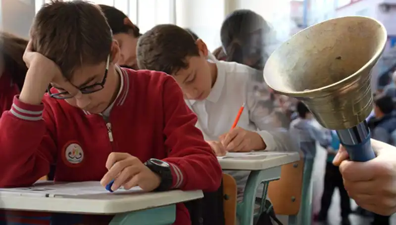 MEB 2024-2025 Eğitim Takvimi: Ara Tatiller ve Tarihler Belirlendi!