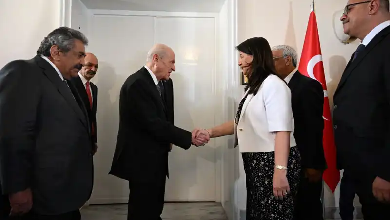 Bahçeli, DEM Parti Heyetiyle Görüşerek Kritik Mesajlar Verdi