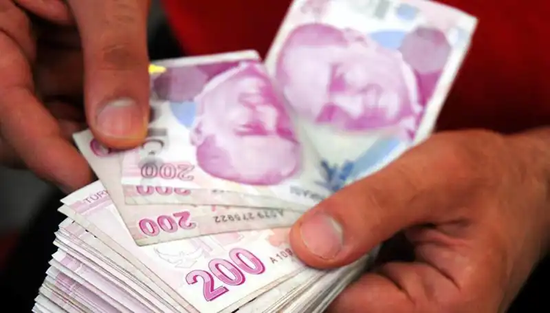 Emekliye 1000 TL Bayram İkramiyesi İçin Gözler Resmi Gazete'de!